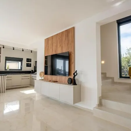 Moderne In Mit Meerblick&pool - Bei šibenik * Brodarica (Sibenik-Knin)