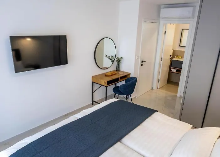 Villa Moderne In Mit Meerblick & Pool - Bei Sibenik *