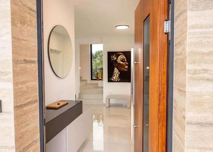 Moderne In Mit Meerblick & Pool - Bei Sibenik Villa