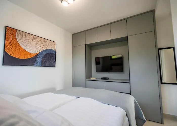 Villa Moderne In Mit Meerblick & Pool - Bei Sibenik Brodarica (Sibenik-Knin)