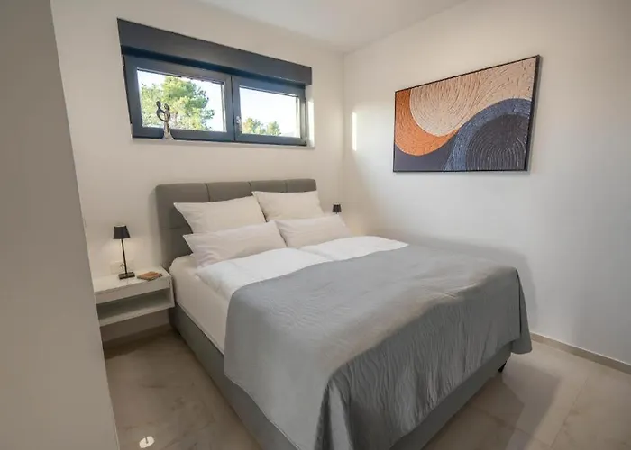 Moderne In Mit Meerblick & Pool - Bei Sibenik Villa