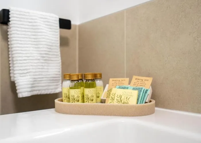 Moderne In Mit Meerblick & Pool - Bei Sibenik