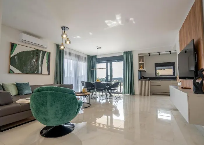 Moderne In Mit Meerblick & Pool - Bei Sibenik Villa *